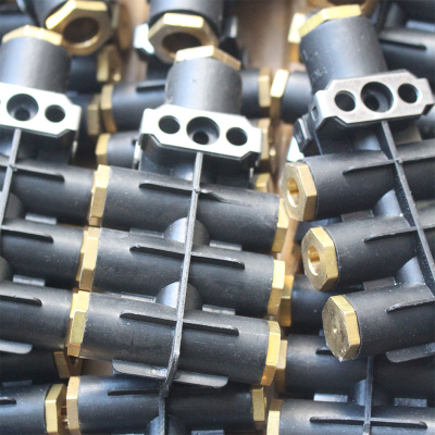 Accessories Plastic Seven Way Splitting Joint