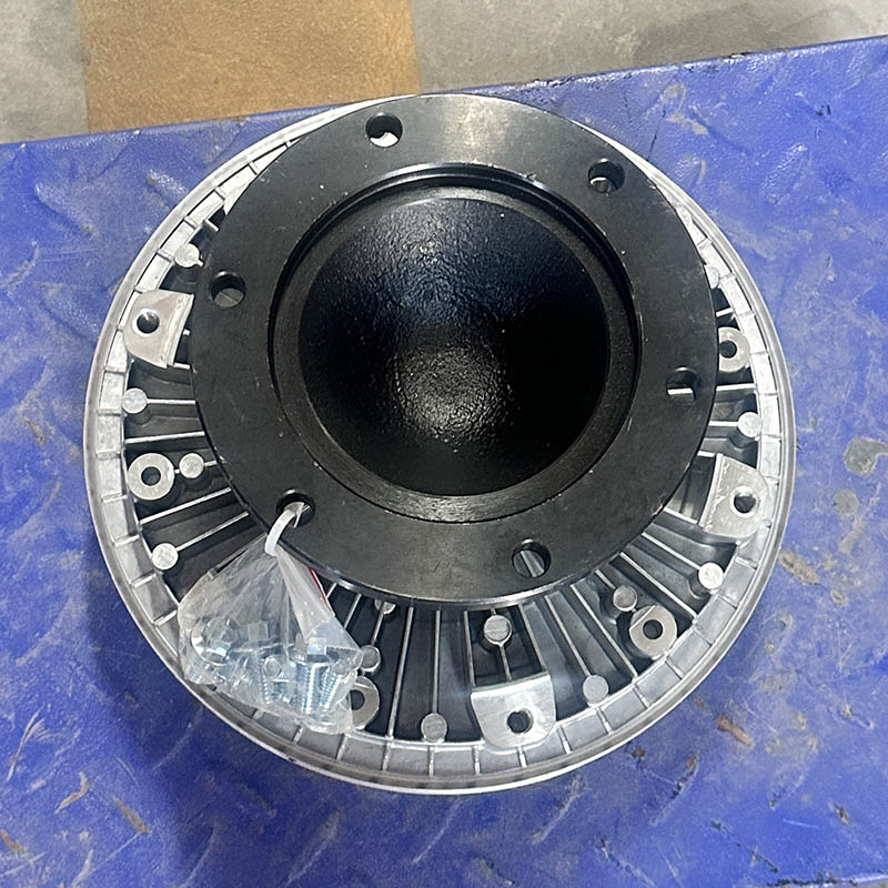 Embrague del ventilador.jpg Embrague del ventilador.jpg