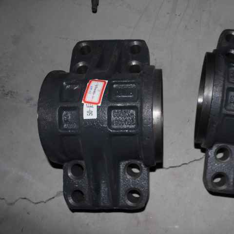 Accesorios Dongfeng Base de placa de acero trasera Accesorios Dongfeng Base de placa de acero trasera