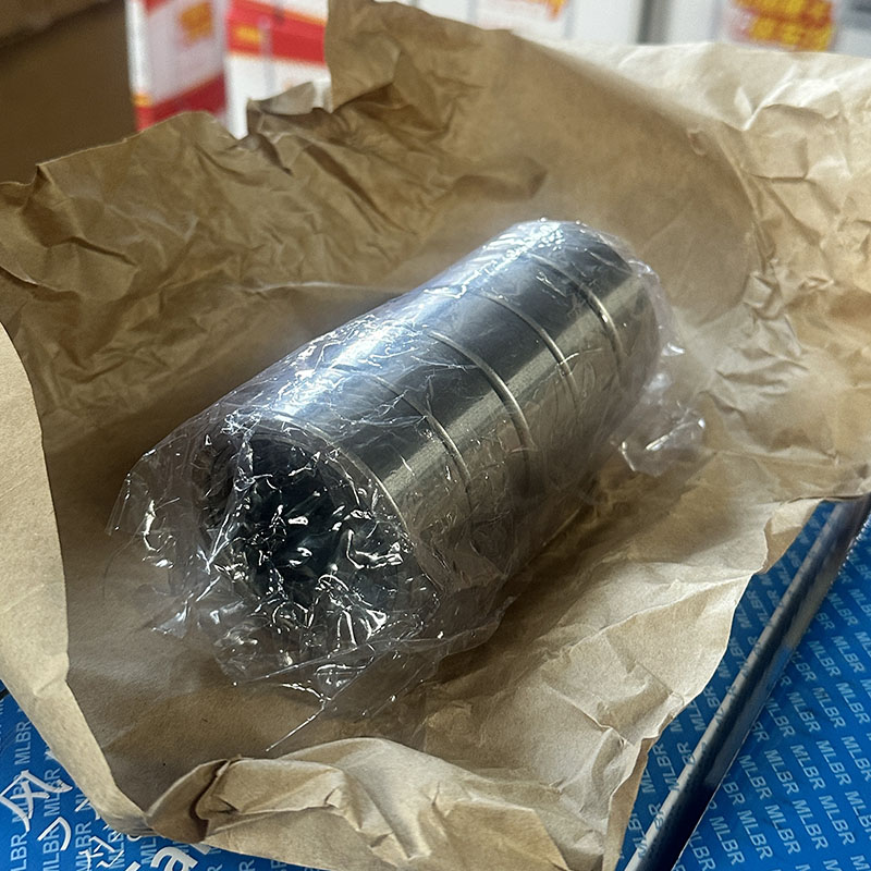 Rodamiento de medio eje de agujas.jpg Rodamiento de medio eje de agujas.jpg