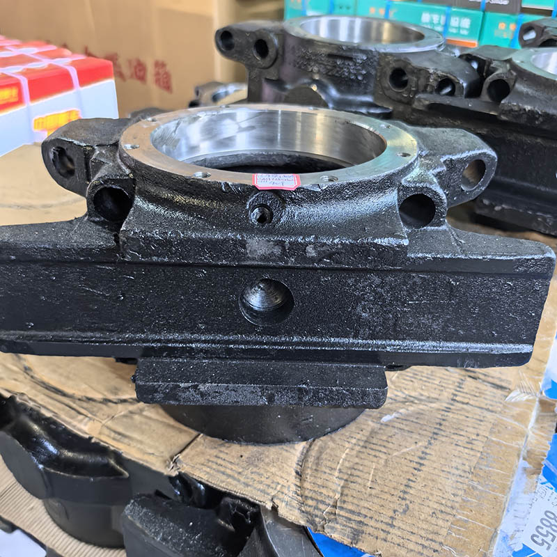 Carcasa del eje de equilibrio.jpg Carcasa del eje de equilibrio.jpg