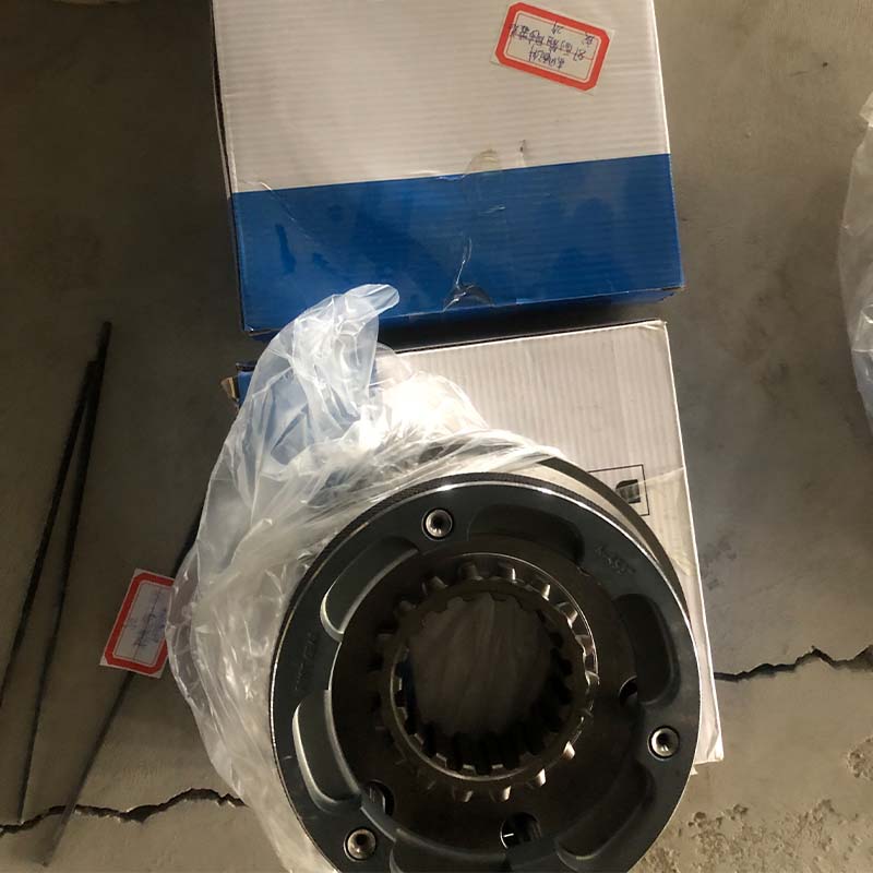 Conjunto de sincronizador de caja auxiliar trasera