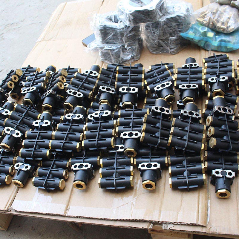 Accesorios Plástico Junta divisoria de siete vías.jpg Accesorios Plástico Junta divisoria de siete vías.jpg