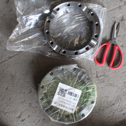 Accesorios Carcasa trasera del diferencial del eje LC300 (giro aproximado) W2510022F01C-20.jpg Accesorios Carcasa trasera del diferencial del eje LC300 (giro aproximado) W2510022F01C-20.jpg