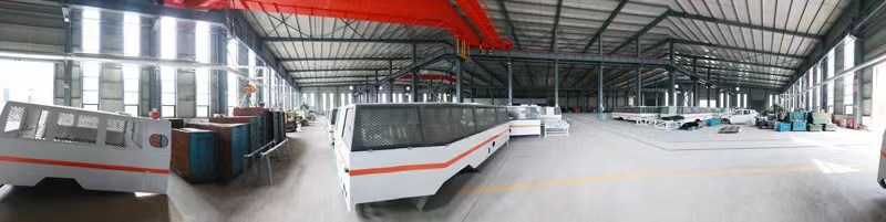 Vehículo tripulado a prueba de explosiones con 10 asientos.jpg Explosion-proof Man-riding Vehicle with 10 Seats.jpg