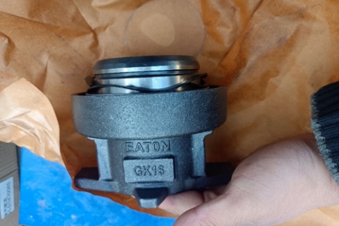 Cojinete de liberación de 340 caballos de fuerza para camión Shacman.jpg 340 horsepower release bearing for Shacman truck.jpg