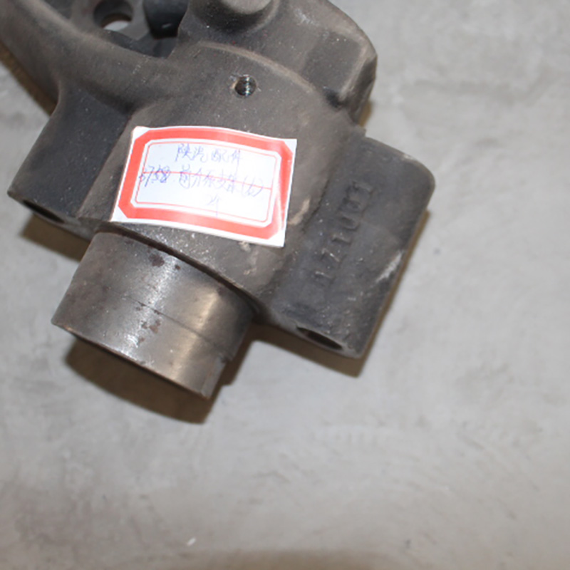 Front Cylinder Bracket