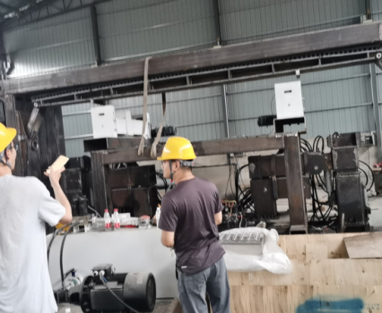 A introdução e o uso de equipamentos em grande escala melhoraram muito a eficiência da produção