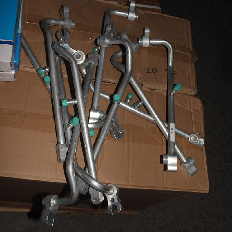 Accesorios para automóviles Shaanxi Tubería de aire acondicionado - Bajo voltaje.jpg Accesorios para automóviles Shaanxi Tubería de aire acondicionado - Bajo voltaje.jpg