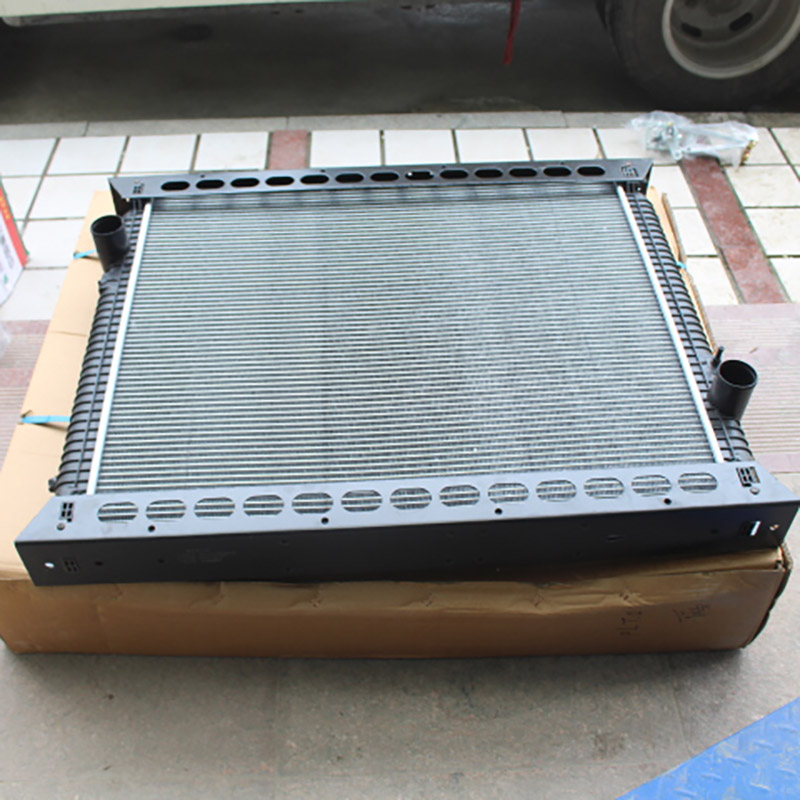 Tanque de agua del radiador