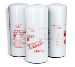 Truckonderdelen Autofilter Luchtfilter en <huazhi/>Oliefilter<huazhi/>.jpg Truck Parts Auto Filter Air Filter and  Oil Filter .jpg