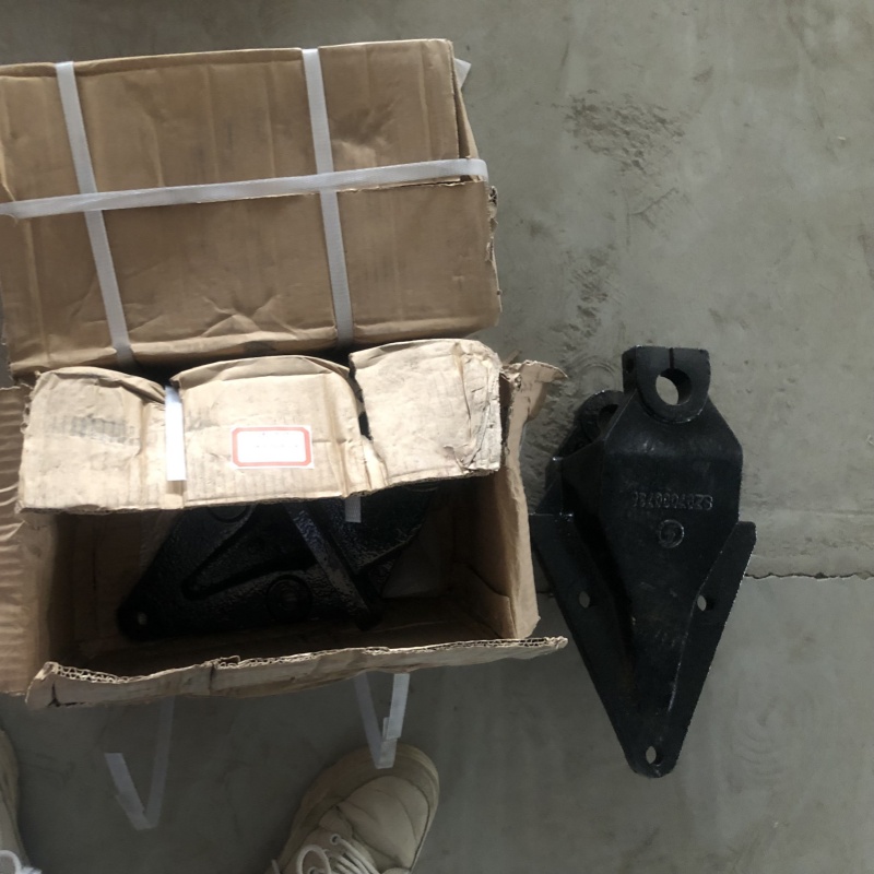 Soporte de placa de acero delantera del automóvil Shaanxi Soporte de placa de acero delantera del automóvil Shaanxi