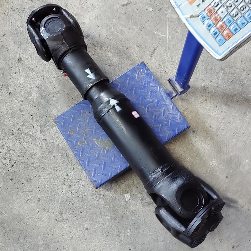 Conjunto del eje de transmisión.jpg Conjunto del eje de transmisión.jpg