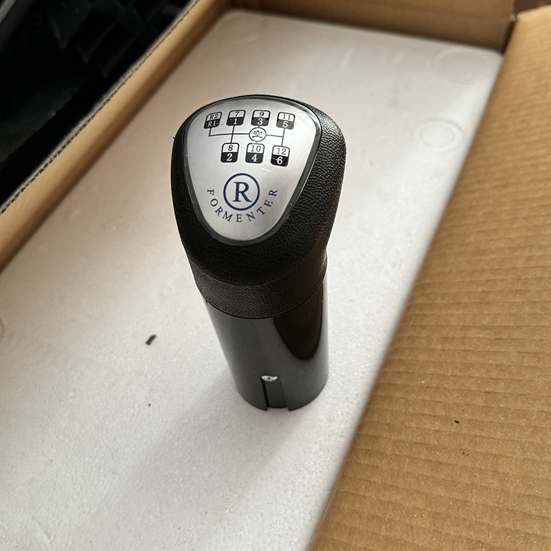 Shifting Handball.jpg Shifting Handball.jpg